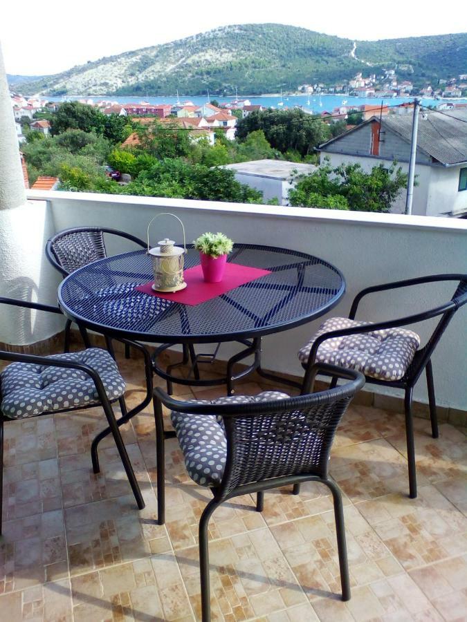 Apartment Silvija Вінішчє Екстер'єр фото